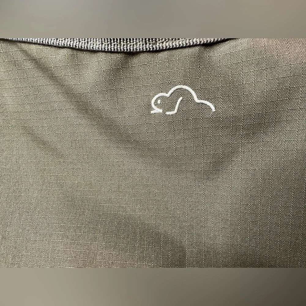 Cute Olive Green/Cream Reversible Roots Bag - Picture 5 of 10